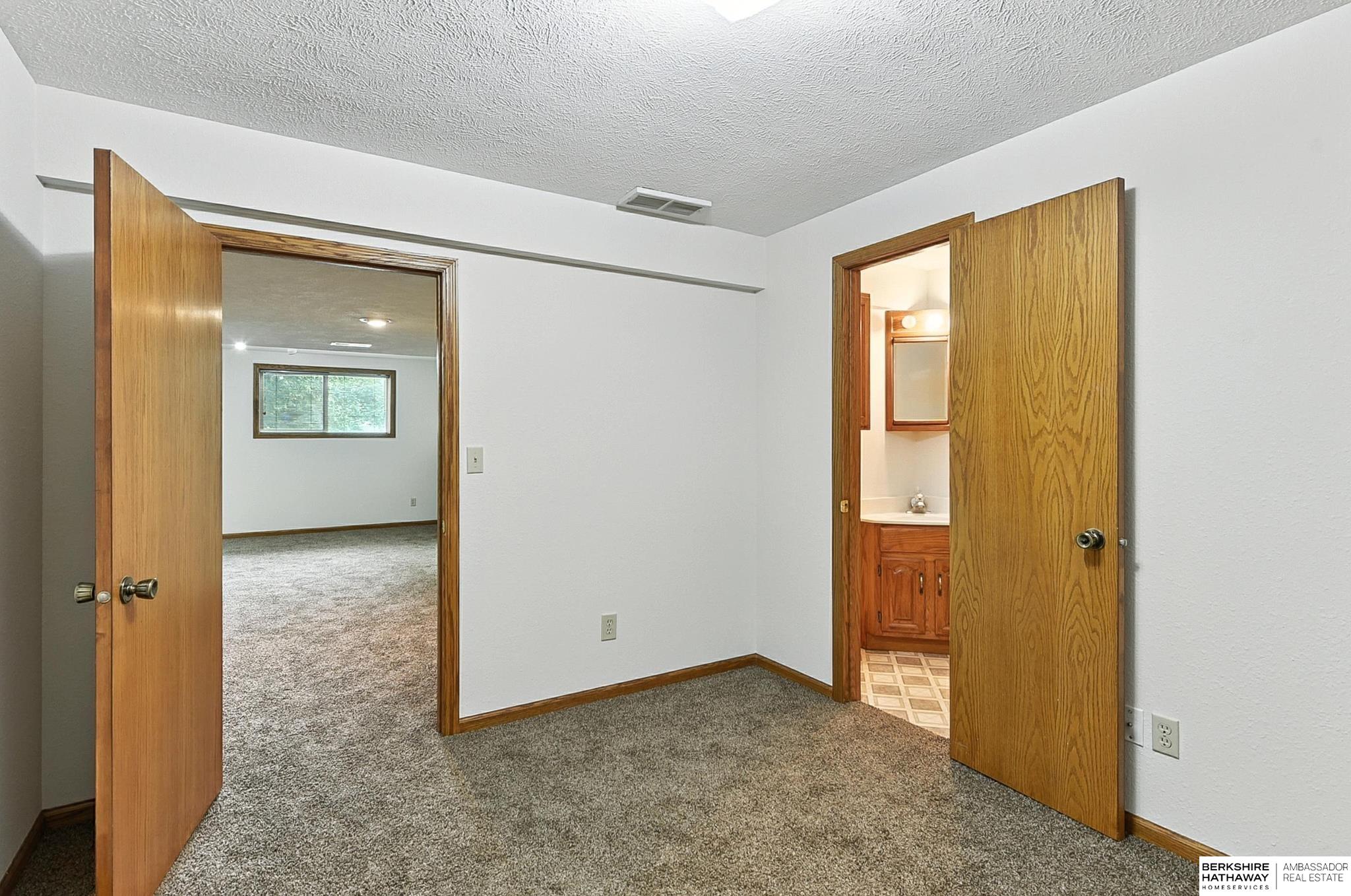 Omaha, Nebraska 68144, United States, 3 Bedrooms Bedrooms, ,3 BathroomsBathrooms,Residential,Active,158711