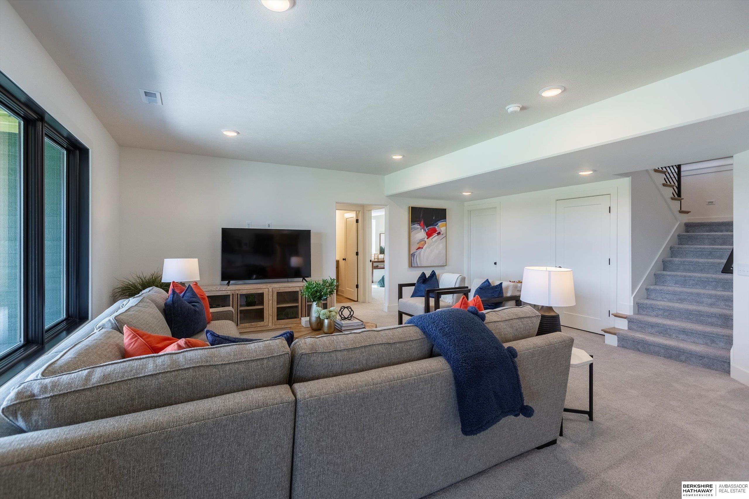 Gretna, Nebraska 68028, United States, 4 Bedrooms Bedrooms, ,3 BathroomsBathrooms,Residential,Active,178391