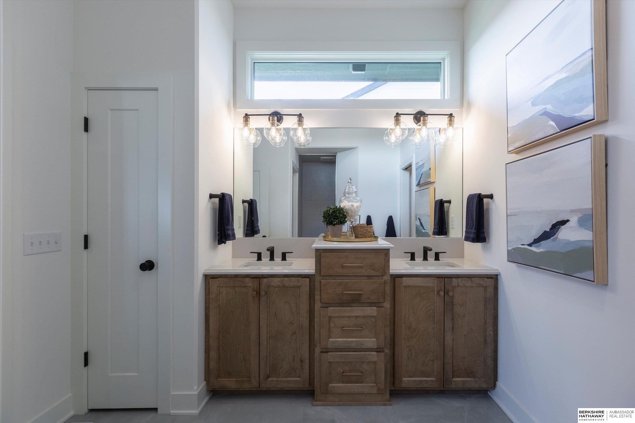 Gretna, Nebraska 68028, United States, 4 Bedrooms Bedrooms, ,3 BathroomsBathrooms,Residential,Active,178391