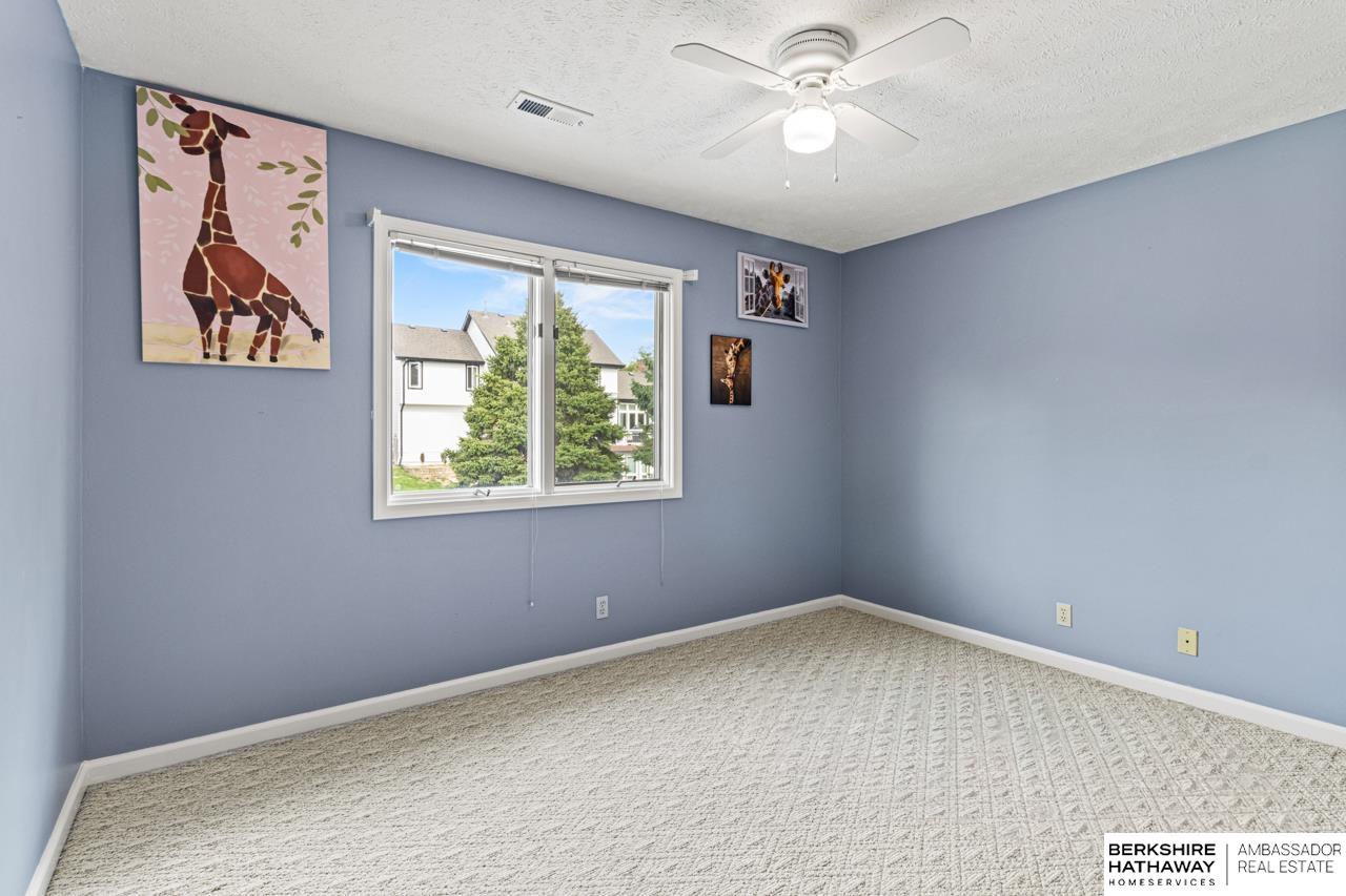 Omaha, Nebraska 68118, United States, 5 Bedrooms Bedrooms, ,3 BathroomsBathrooms,Residential,Pending,208498