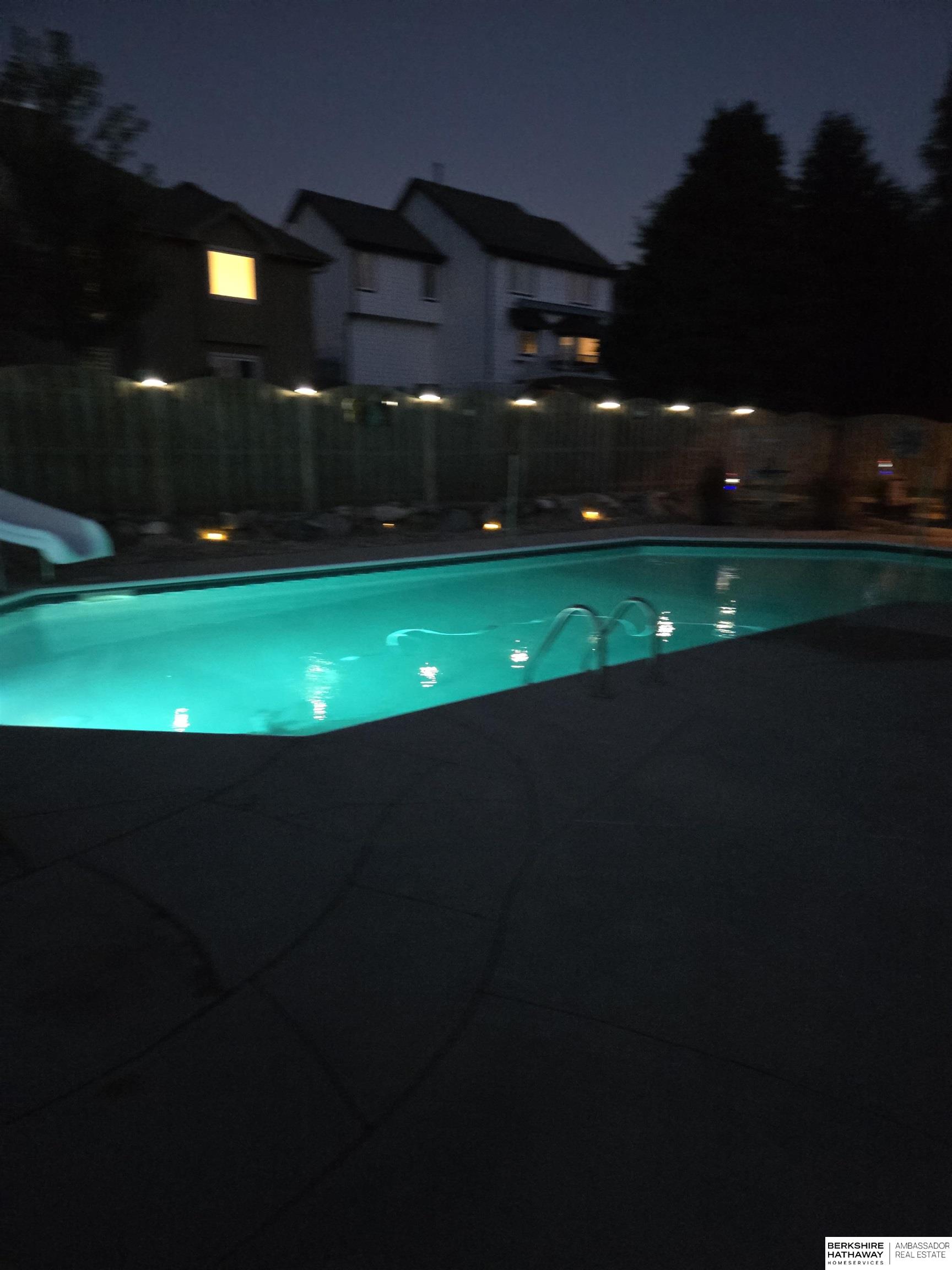 Omaha, Nebraska 68118, United States, 5 Bedrooms Bedrooms, ,3 BathroomsBathrooms,Residential,Pending,208498