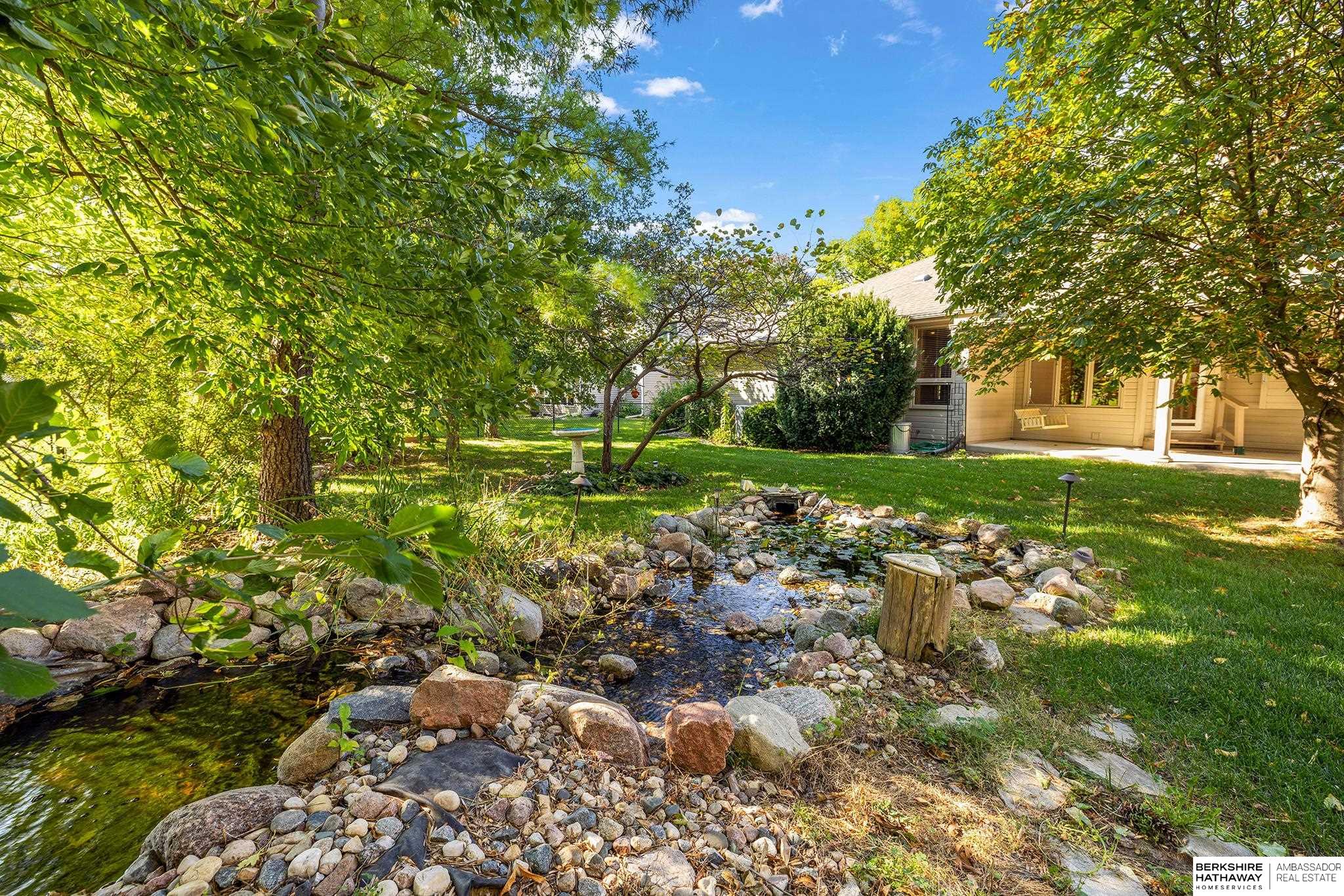 Omaha, Nebraska 68130, United States, 3 Bedrooms Bedrooms, ,3 BathroomsBathrooms,Residential,Active,242137