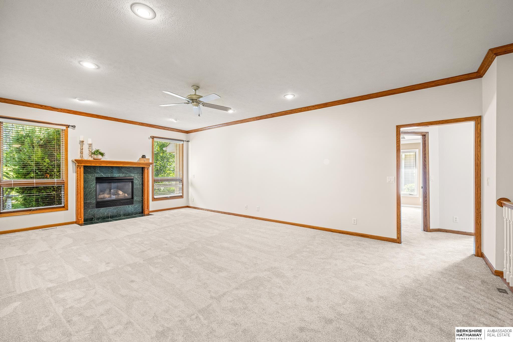 Omaha, Nebraska 68130, United States, 3 Bedrooms Bedrooms, ,3 BathroomsBathrooms,Residential,Active,242137