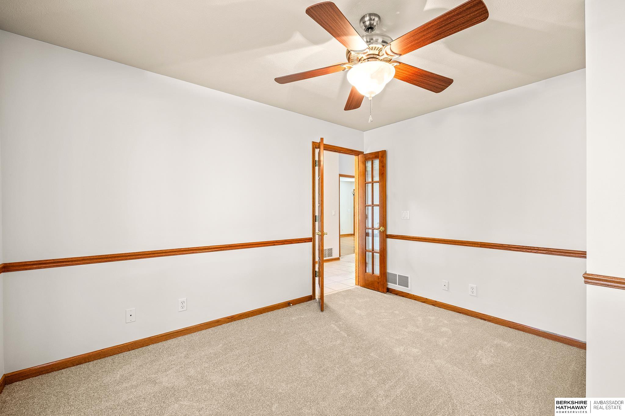 Omaha, Nebraska 68130, United States, 3 Bedrooms Bedrooms, ,3 BathroomsBathrooms,Residential,Active,242137