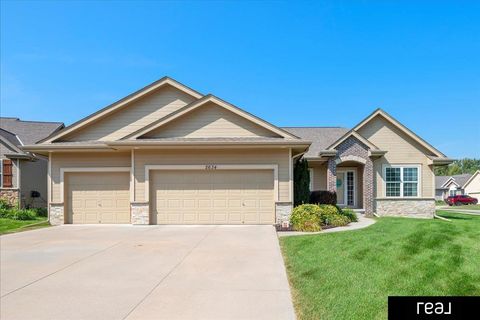 Photo of 2634 N 166 Street, Omaha, NE 68116 (MLS # 22526592) Photo of 2634 N 166 Street, Omaha, NE 68116 (MLS # 22526592)