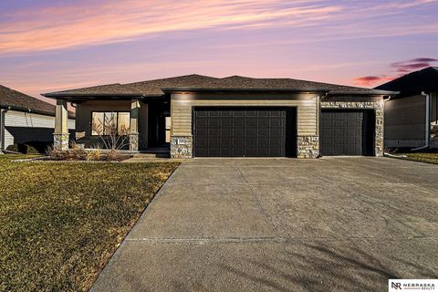 Photo of 7140 Countryview Road, Lincoln, NE 68516 (MLS # 22535251)
