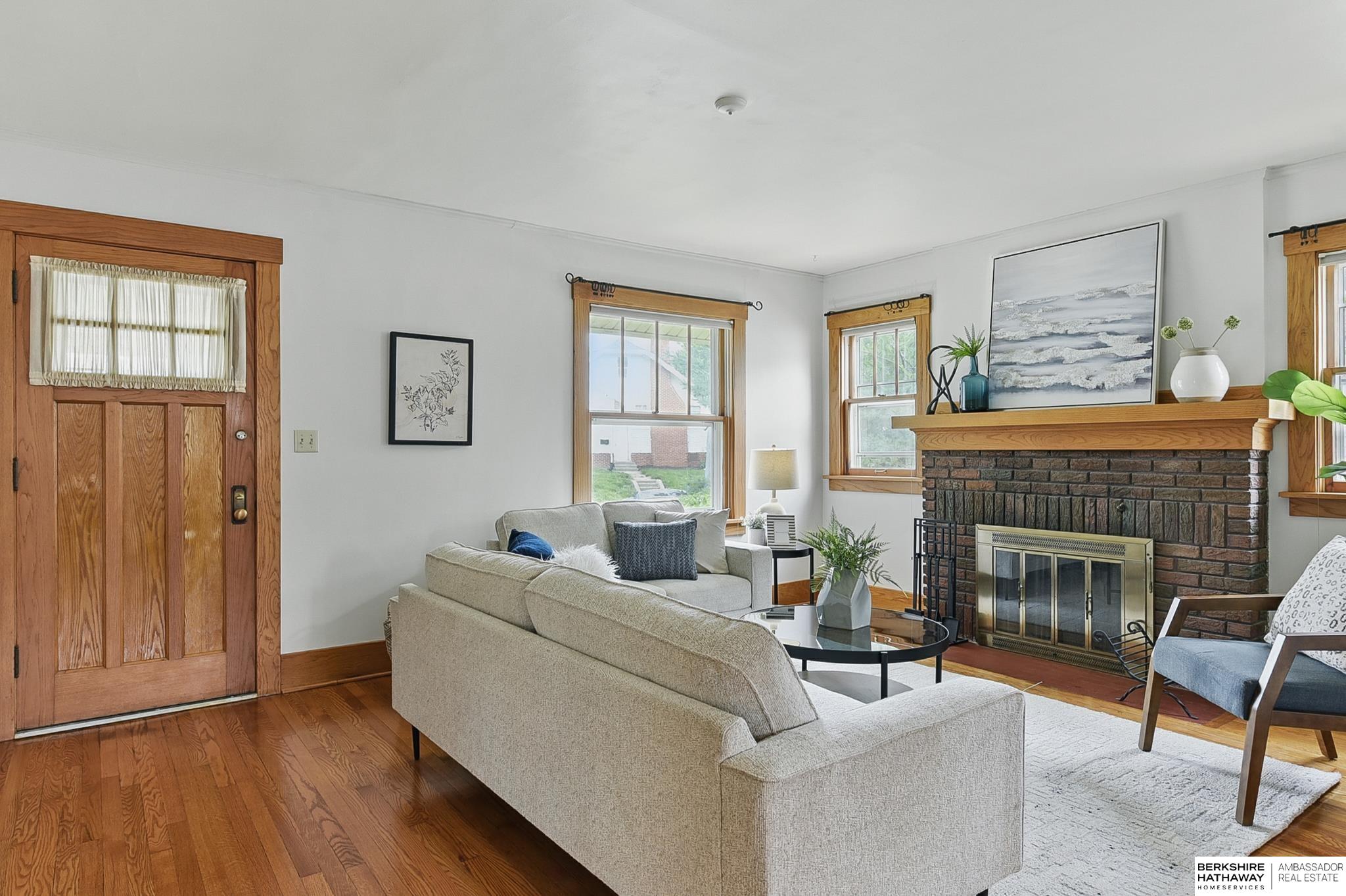 Omaha, Nebraska 68106, United States, 3 Bedrooms Bedrooms, ,2 BathroomsBathrooms,Residential,Pending,150169