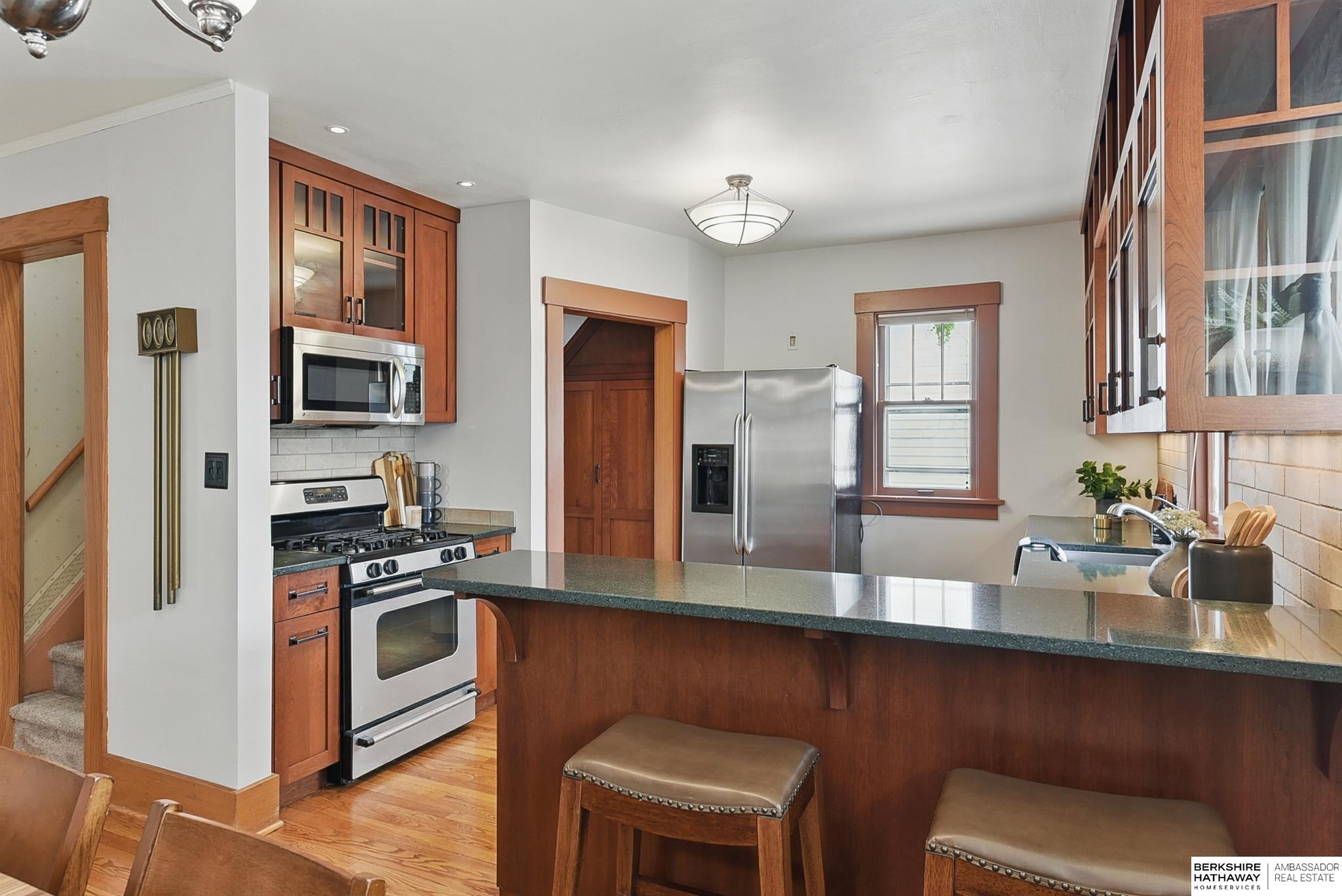 Omaha, Nebraska 68106, United States, 3 Bedrooms Bedrooms, ,2 BathroomsBathrooms,Residential,Pending,150169