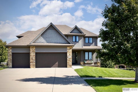 Photo of 2809 N HWS Cleveland Boulevard, Omaha, NE 68116 (MLS # 22629272)