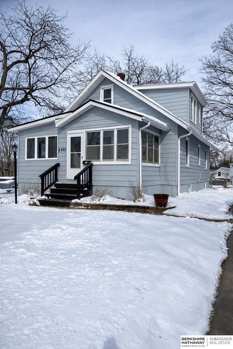 Photo of 6460 Parker Street, Omaha, NE 68104 (MLS # 22604756)