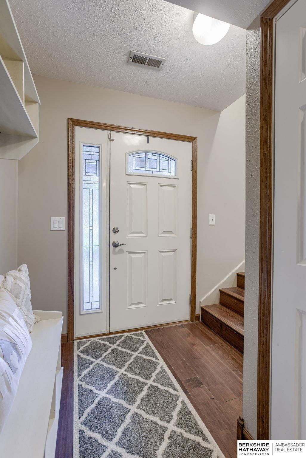 Omaha, Nebraska 68154, United States, 3 Bedrooms Bedrooms, ,2 BathroomsBathrooms,Residential,Active,193984