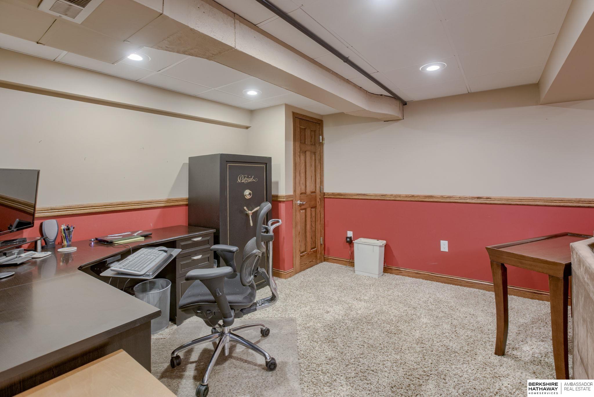 Omaha, Nebraska 68154, United States, 3 Bedrooms Bedrooms, ,2 BathroomsBathrooms,Residential,Active,193984