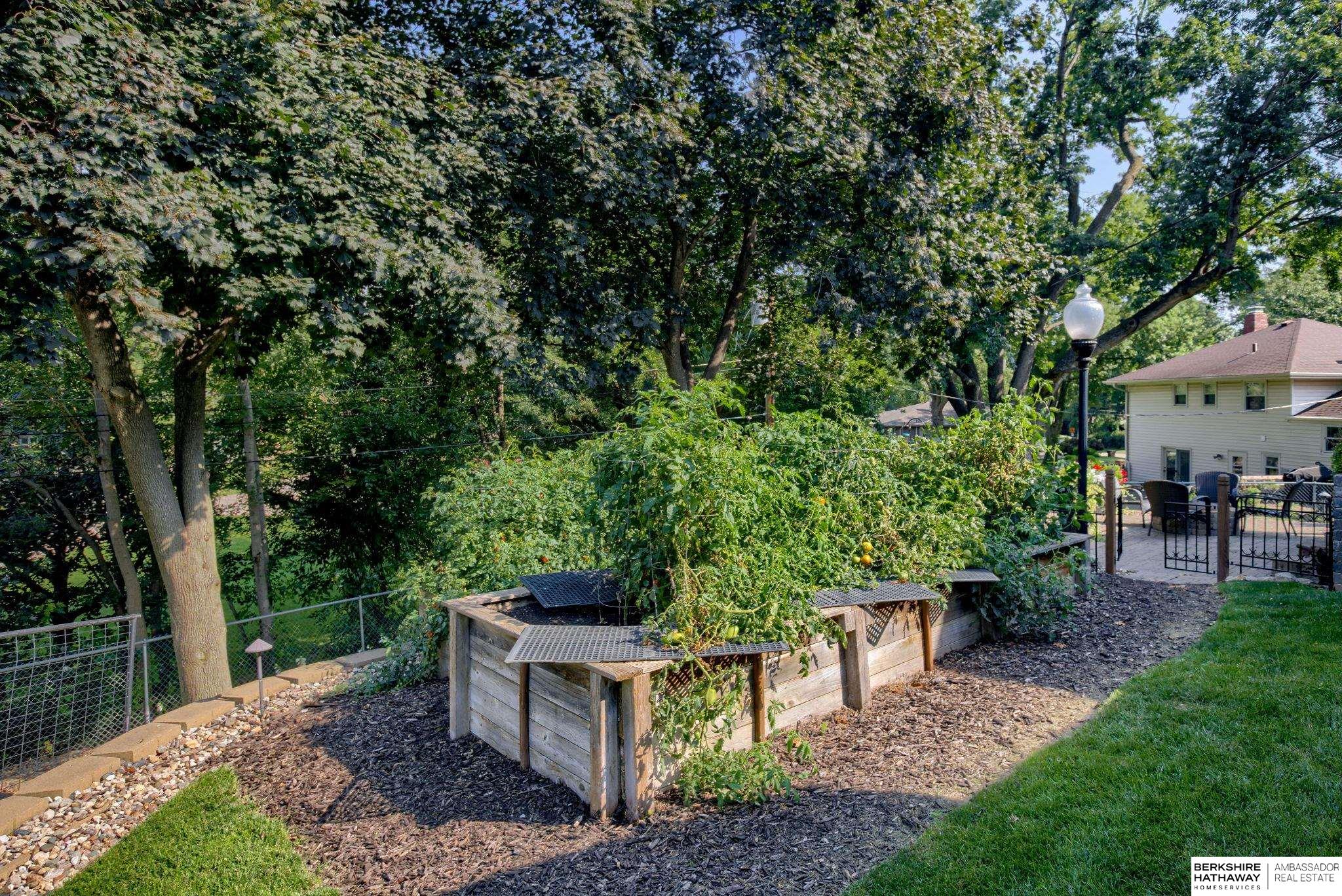 Omaha, Nebraska 68154, United States, 3 Bedrooms Bedrooms, ,2 BathroomsBathrooms,Residential,Active,193984