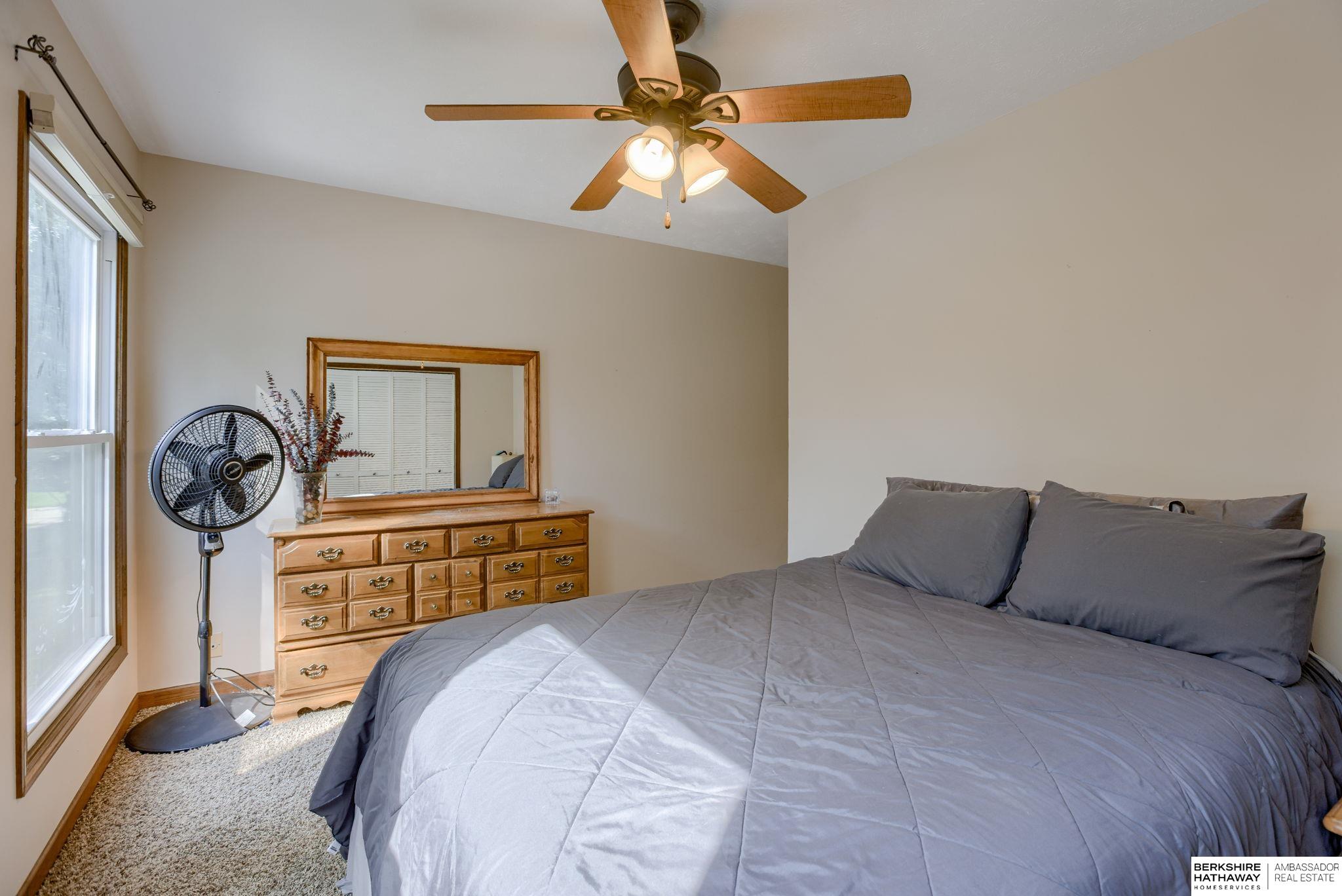 Omaha, Nebraska 68154, United States, 3 Bedrooms Bedrooms, ,2 BathroomsBathrooms,Residential,Active,193984