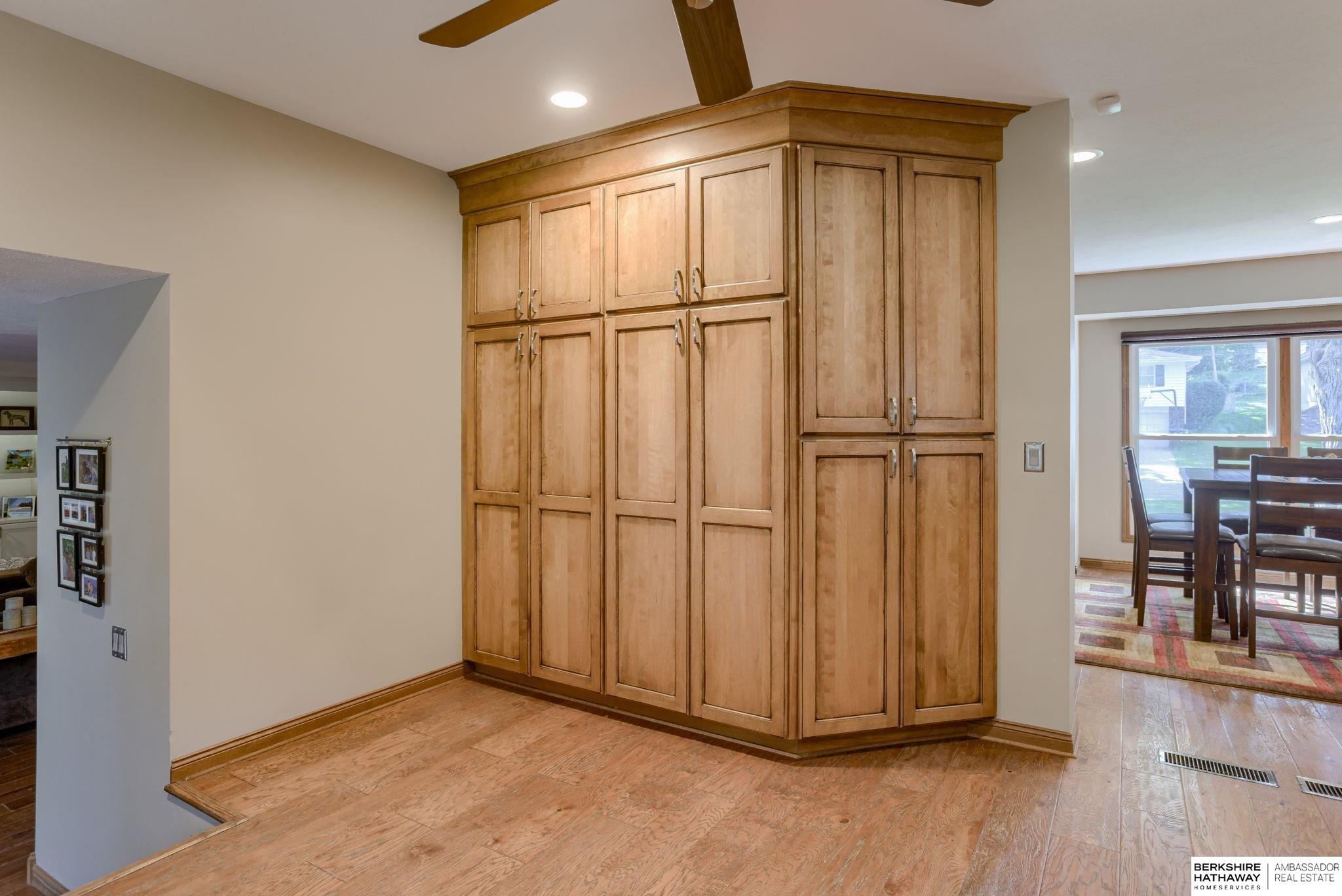 Omaha, Nebraska 68154, United States, 3 Bedrooms Bedrooms, ,2 BathroomsBathrooms,Residential,Active,193984