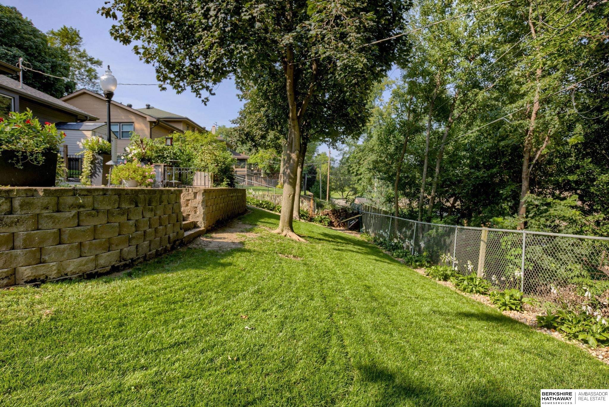 Omaha, Nebraska 68154, United States, 3 Bedrooms Bedrooms, ,2 BathroomsBathrooms,Residential,Active,193984