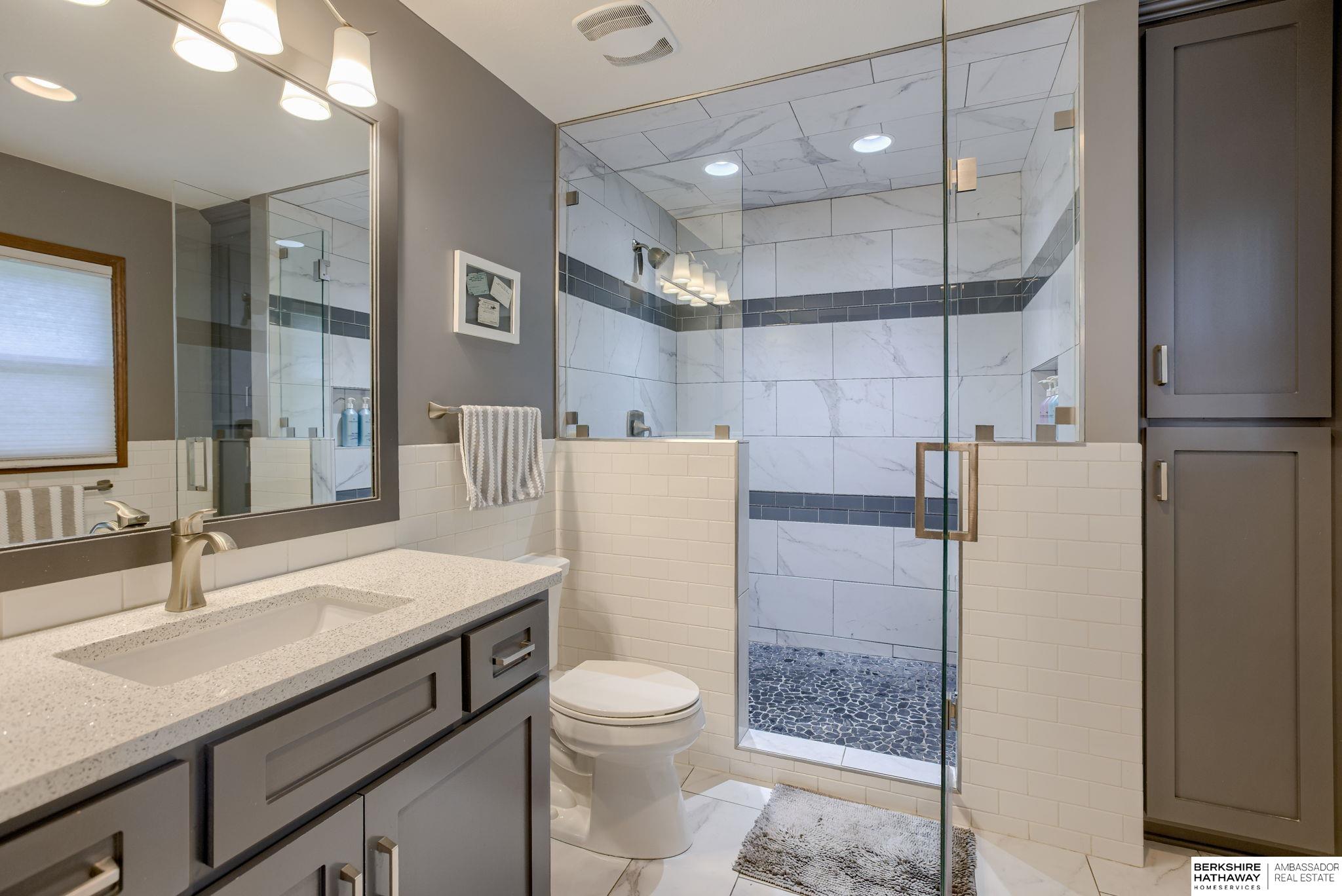 Omaha, Nebraska 68154, United States, 3 Bedrooms Bedrooms, ,2 BathroomsBathrooms,Residential,Active,193984