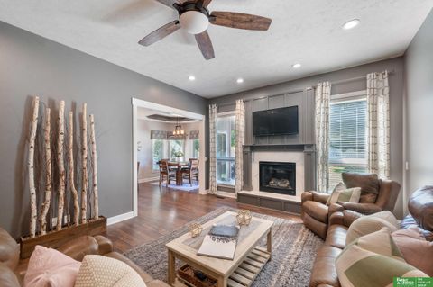 Photo of 18713 Edna Street, Omaha, NE 68136 (MLS # 22533533)