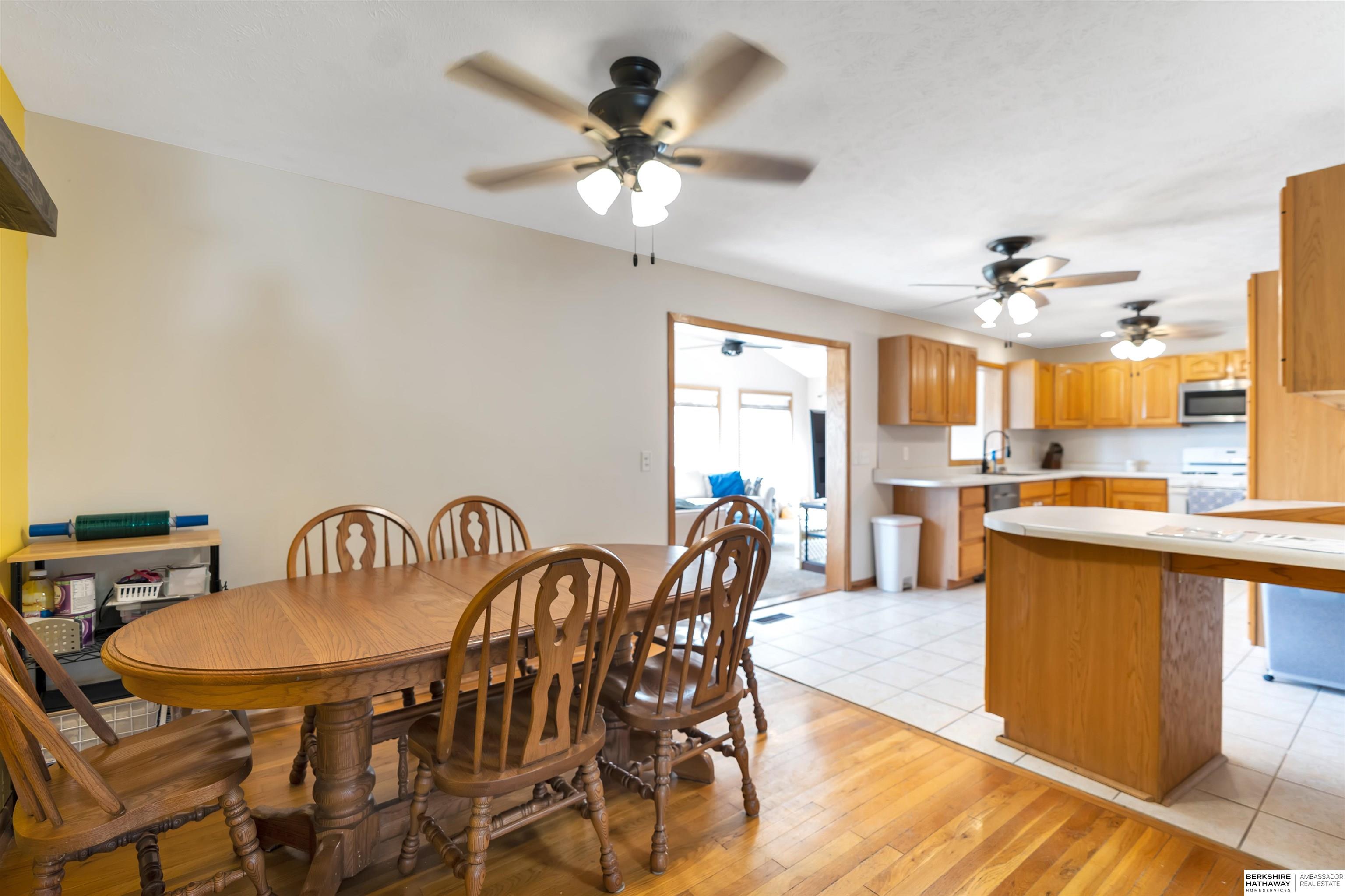 Bellevue, Nebraska 68147, United States, 3 Bedrooms Bedrooms, ,2 BathroomsBathrooms,Residential,Active,222046