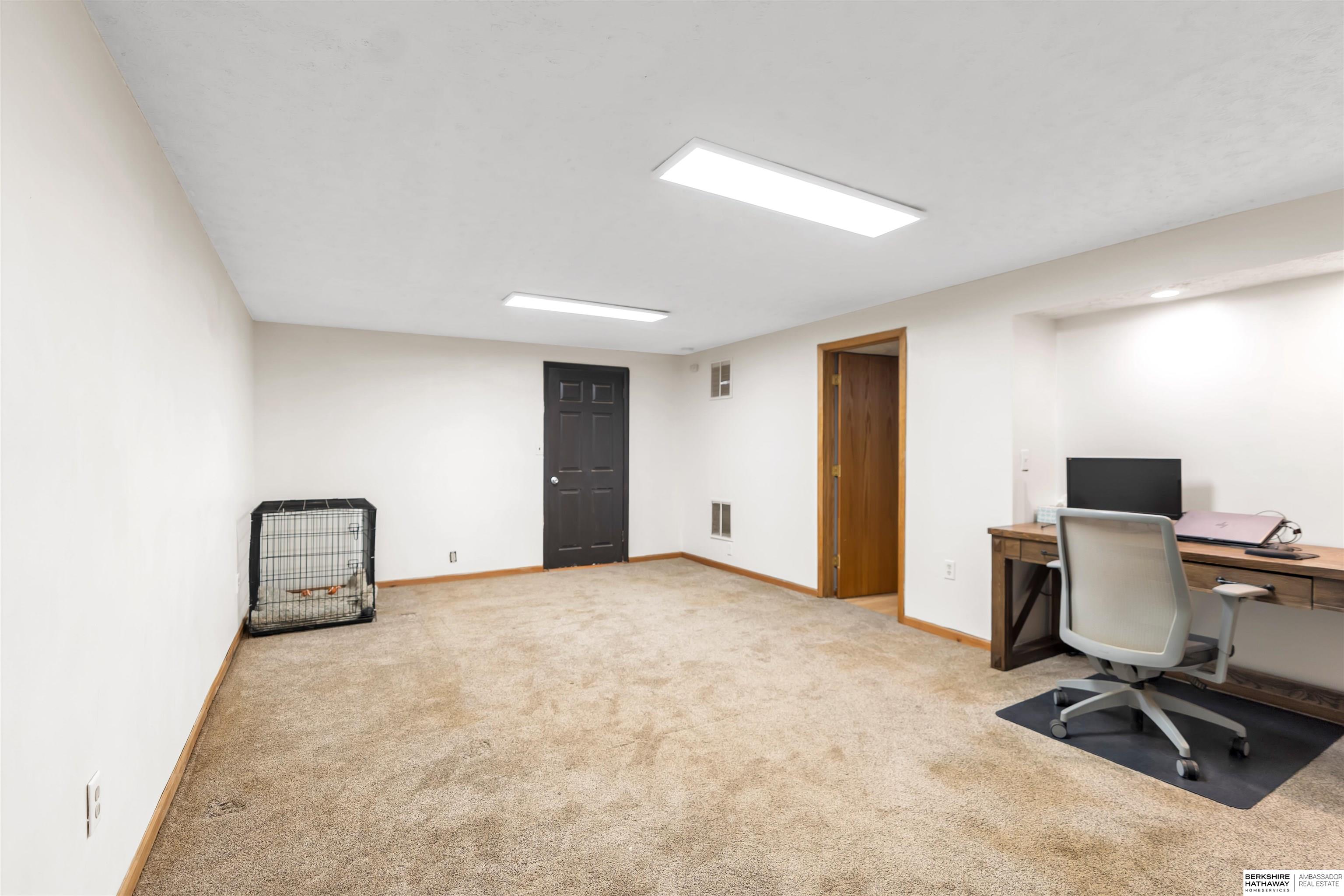 Bellevue, Nebraska 68147, United States, 3 Bedrooms Bedrooms, ,2 BathroomsBathrooms,Residential,Active,222046