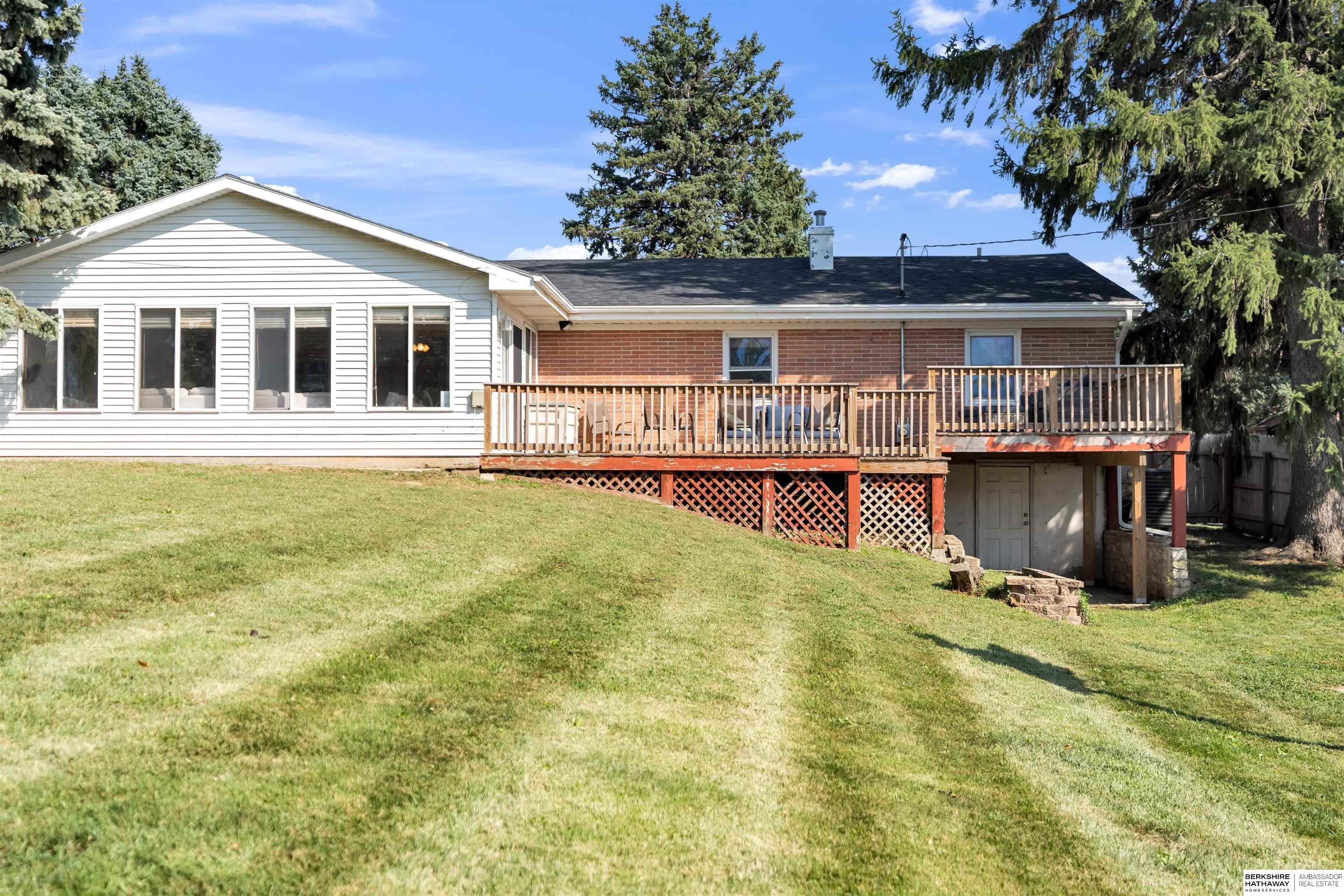 Bellevue, Nebraska 68147, United States, 3 Bedrooms Bedrooms, ,2 BathroomsBathrooms,Residential,Active,222046