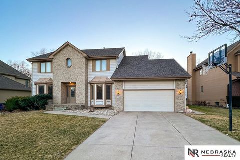 Photo of 5080 S 172nd Street, Omaha, NE 68135 (MLS # 22606401)