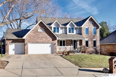 Photo of 12930 Seward Street, Omaha, NE 68154 (MLS # 22534692)