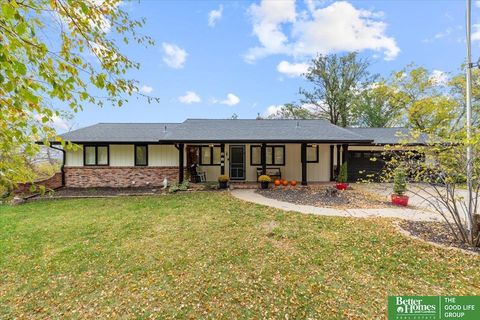 Photo of 444 Skyline Drive, Elkhorn, NE 68022 (MLS # 22531131)