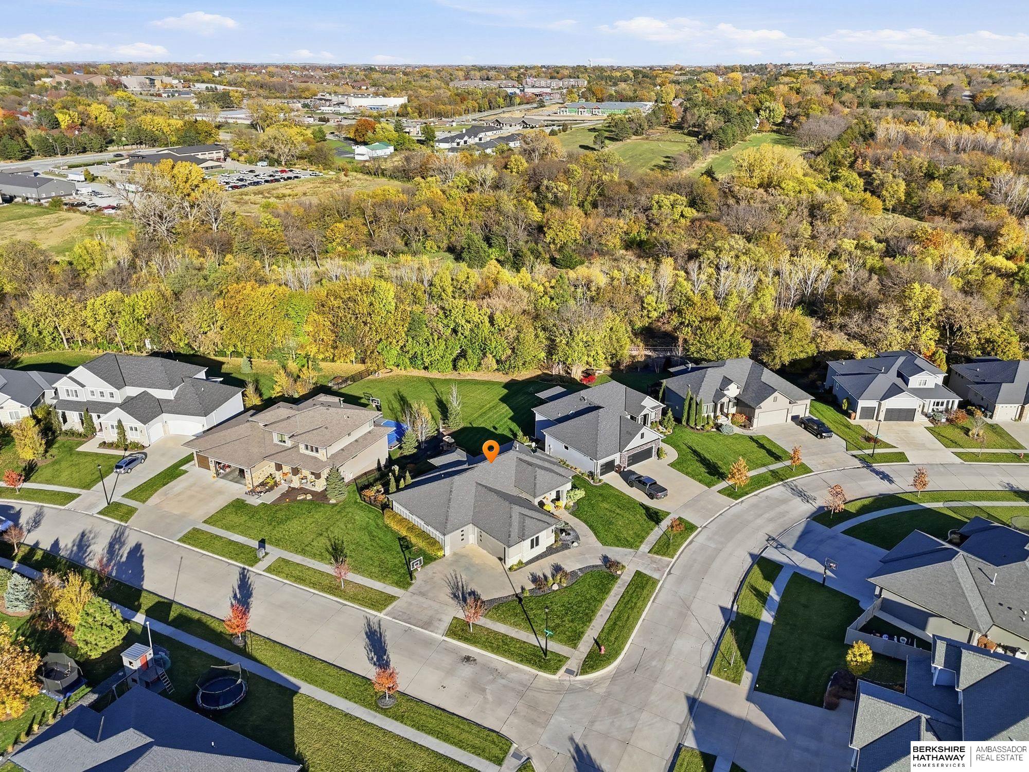 Lincoln, Nebraska 68516, United States, 5 Bedrooms Bedrooms, ,3 BathroomsBathrooms,Residential,Active,242987