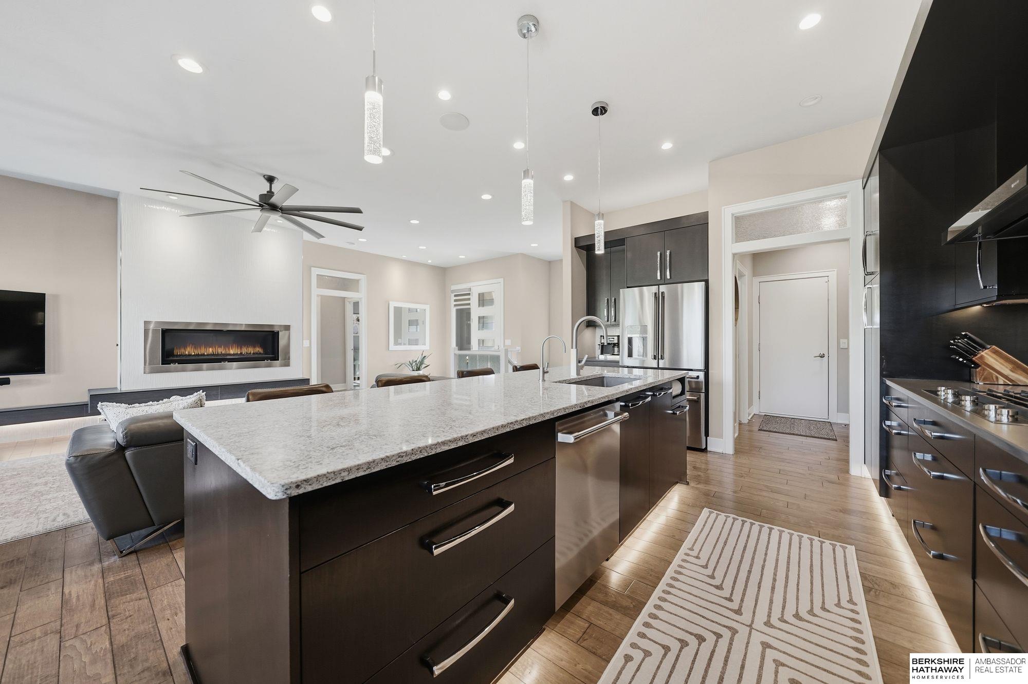 Lincoln, Nebraska 68516, United States, 5 Bedrooms Bedrooms, ,3 BathroomsBathrooms,Residential,Active,242987