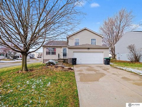 Photo of 7710 N 80th Street, Omaha, NE 68122 (MLS # 22606590)