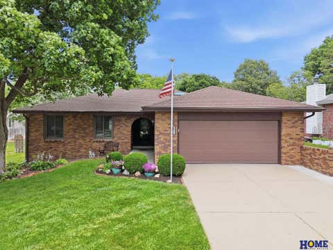 Photo of 6916 Bernese Boulevard, Lincoln, NE 68516 (MLS # 22620814)
