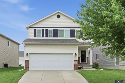 Photo of 1627 Blanca Drive, Lincoln, NE 68521 (MLS # 22613905)