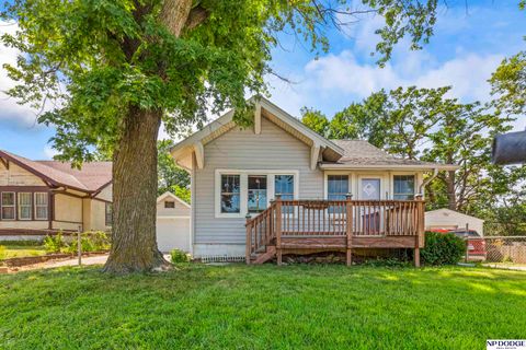 Photo of 6501 Military Avenue, Omaha, NE 68104 (MLS # 22524650)