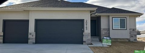 Photo of 20963 Ogden Street, Elkhorn, NE 68022 (MLS # 22533829)