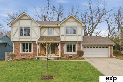 Photo of 14612 Shirley Street, Omaha, NE 68144 (MLS # 22608632)