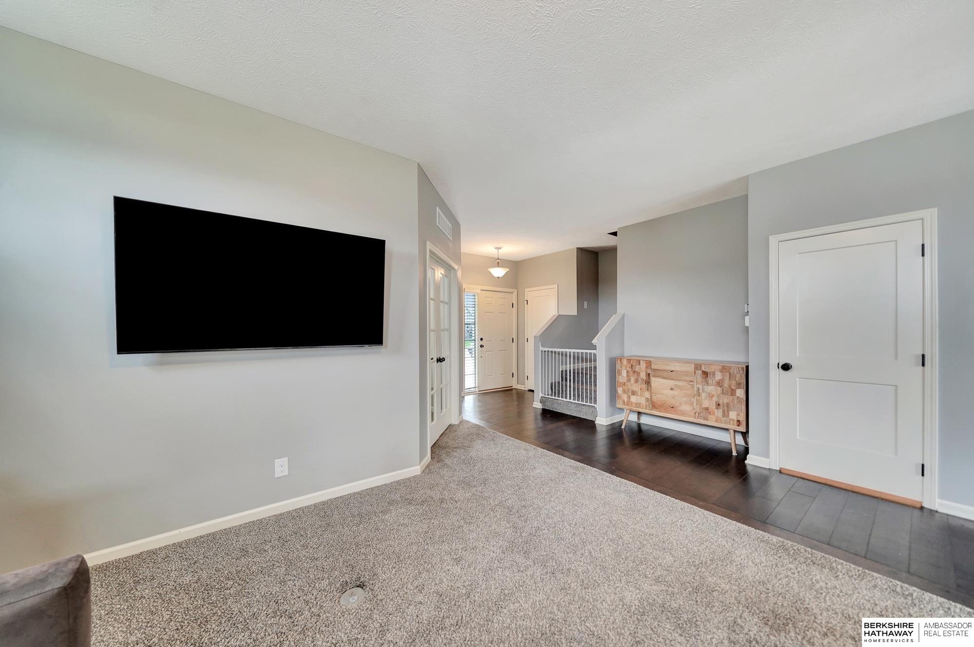 Lincoln, Nebraska 68507, United States, 4 Bedrooms Bedrooms, ,2 BathroomsBathrooms,Residential,Active,135254