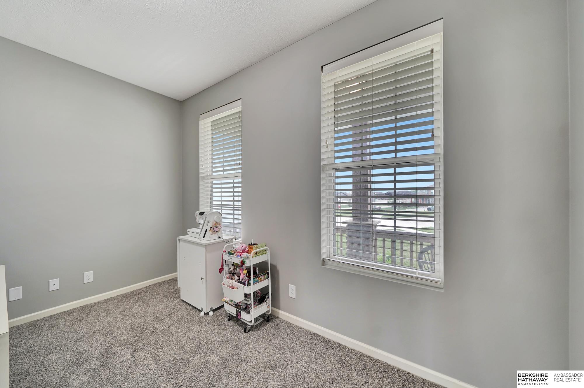 Lincoln, Nebraska 68507, United States, 4 Bedrooms Bedrooms, ,2 BathroomsBathrooms,Residential,Active,135254