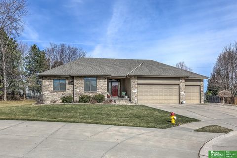 Photo of 19508 Poppleton Circle, Omaha, NE 68130 (MLS # 22607441)