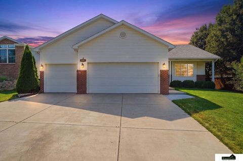 Photo of 5241 N 11Th Street, Lincoln, NE 68521 (MLS # 22621462)
