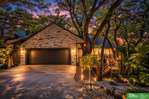 Photo of 21925 Quail Ridge Circle, Elkhorn, NE 68022 (MLS # 22619148)