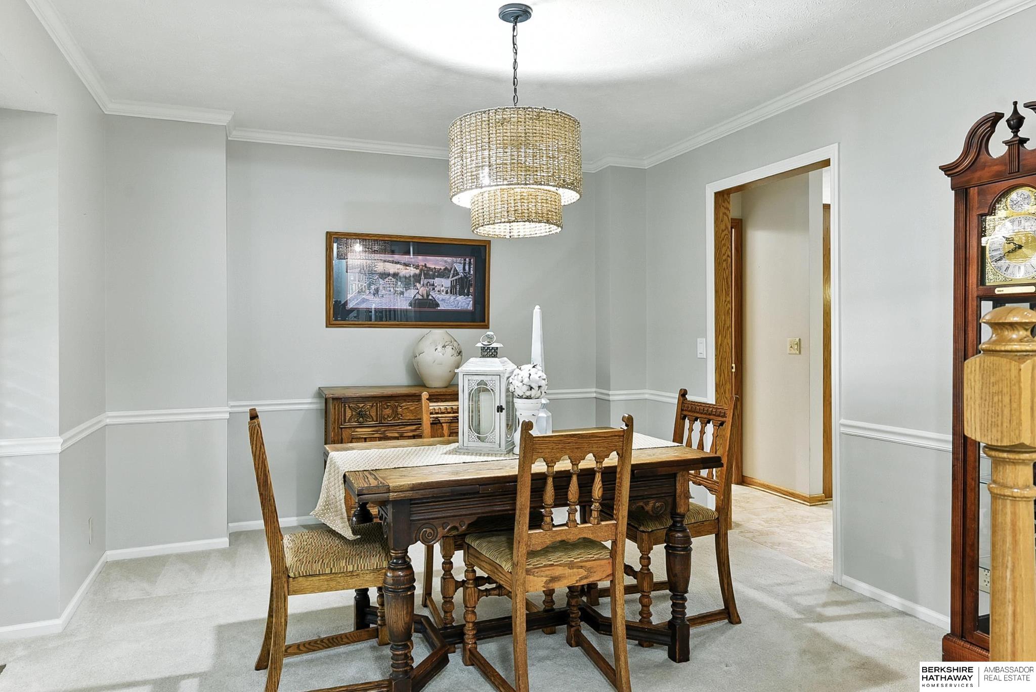 Omaha, Nebraska 68164, United States, 4 Bedrooms Bedrooms, ,2 BathroomsBathrooms,Residential,Active,200273