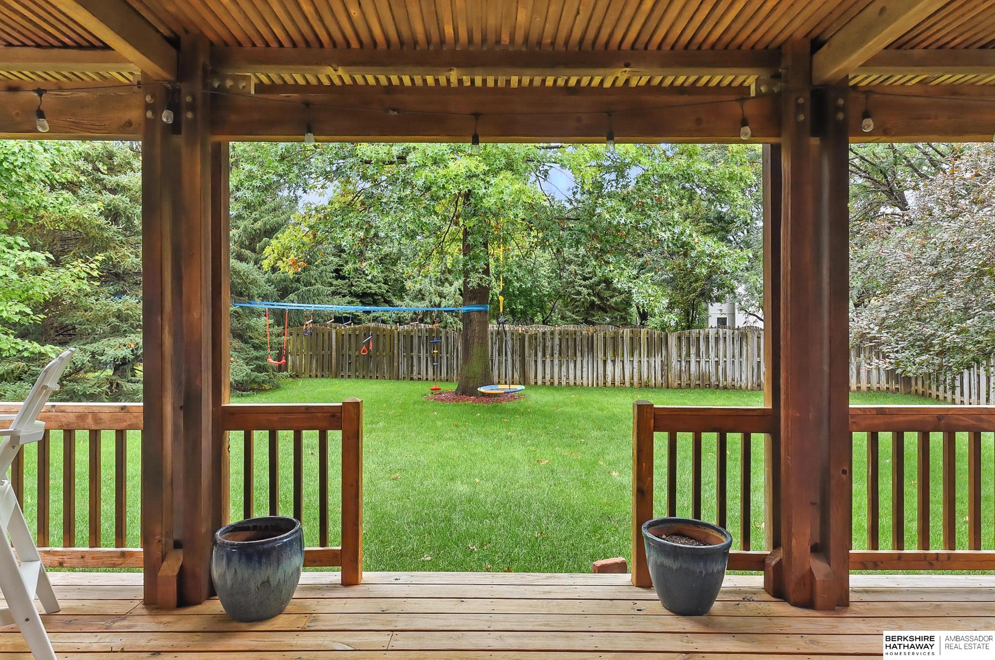 Omaha, Nebraska 68164, United States, 4 Bedrooms Bedrooms, ,2 BathroomsBathrooms,Residential,Active,200273