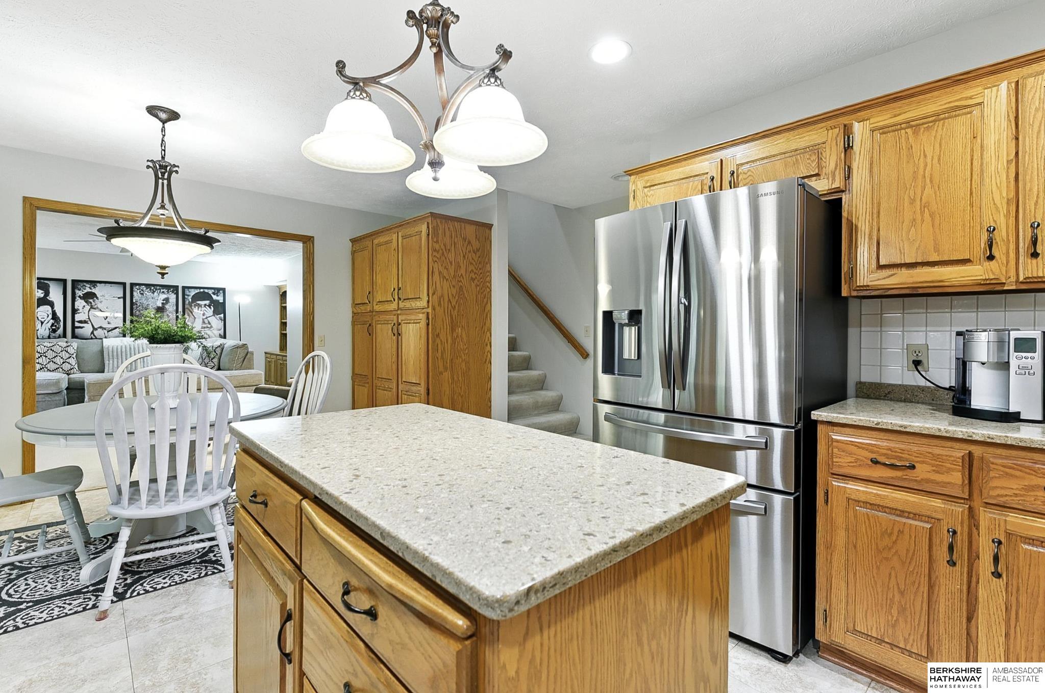 Omaha, Nebraska 68164, United States, 4 Bedrooms Bedrooms, ,2 BathroomsBathrooms,Residential,Active,200273