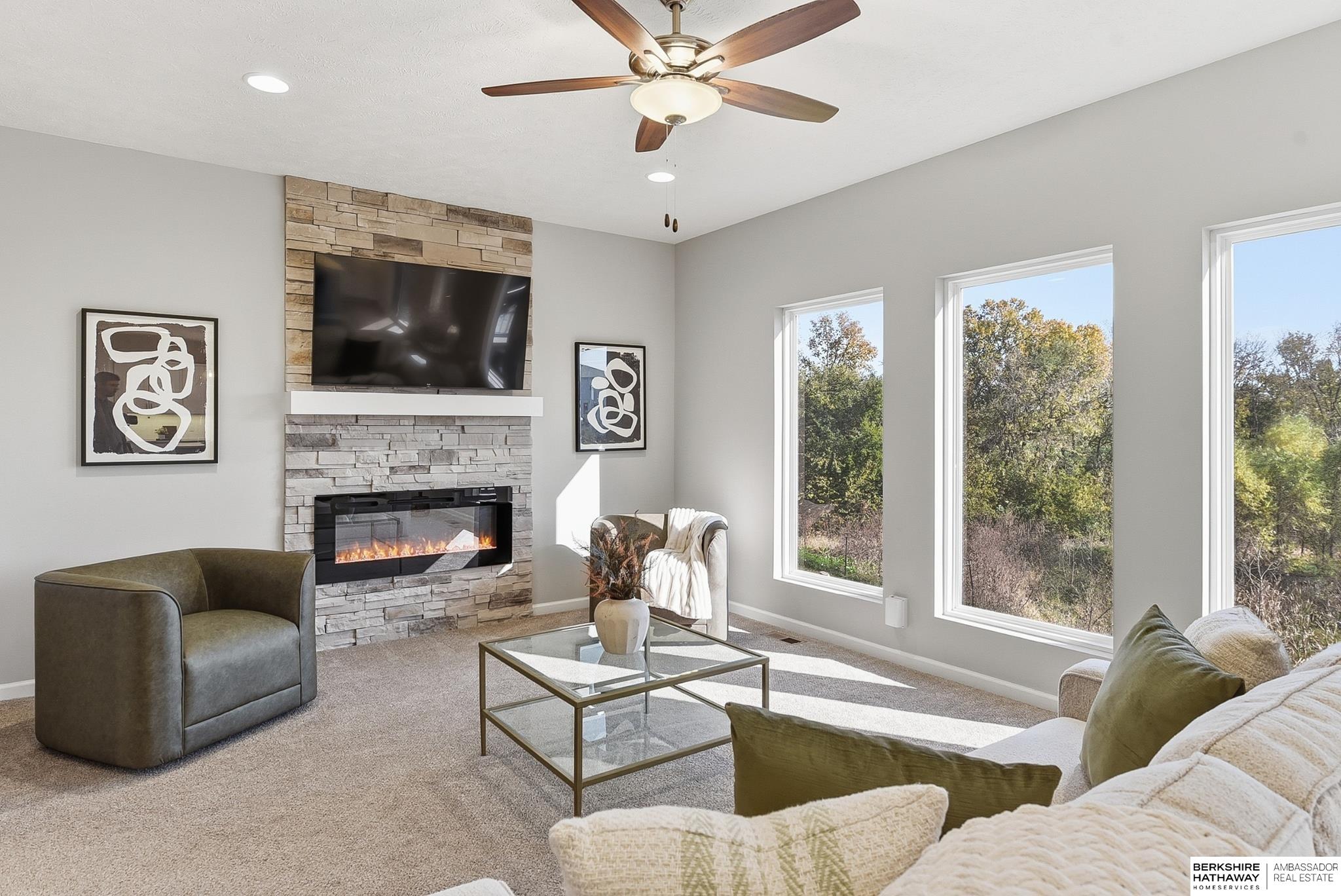 Bennington, Nebraska 68007, United States, 4 Bedrooms Bedrooms, ,2 BathroomsBathrooms,Residential,Active,237468