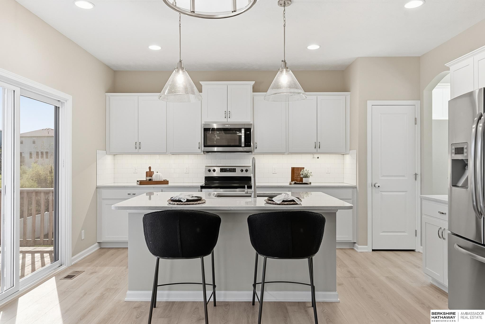 Bennington, Nebraska 68007, United States, 4 Bedrooms Bedrooms, ,2 BathroomsBathrooms,Residential,Active,237468