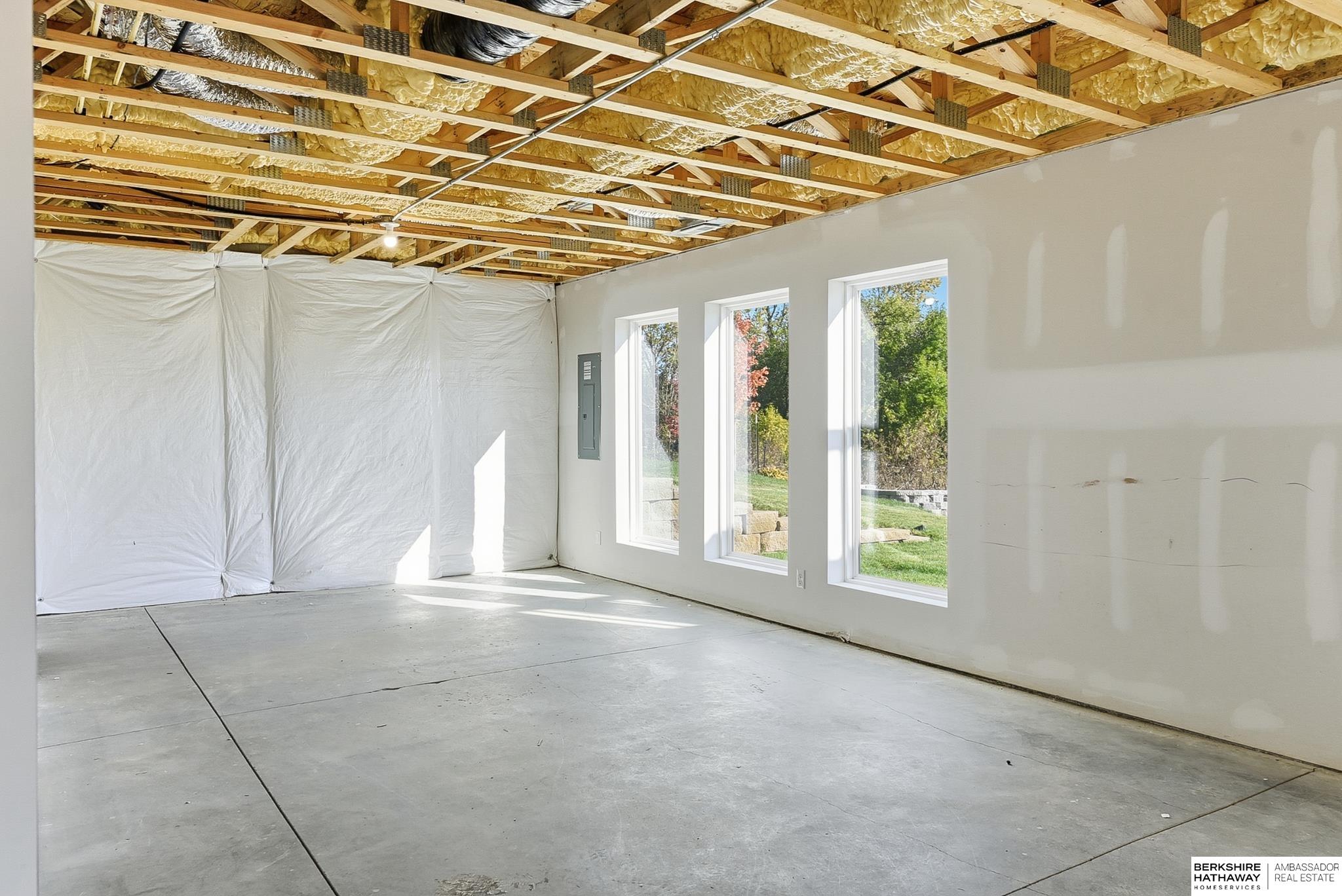 Bennington, Nebraska 68007, United States, 4 Bedrooms Bedrooms, ,2 BathroomsBathrooms,Residential,Active,237468