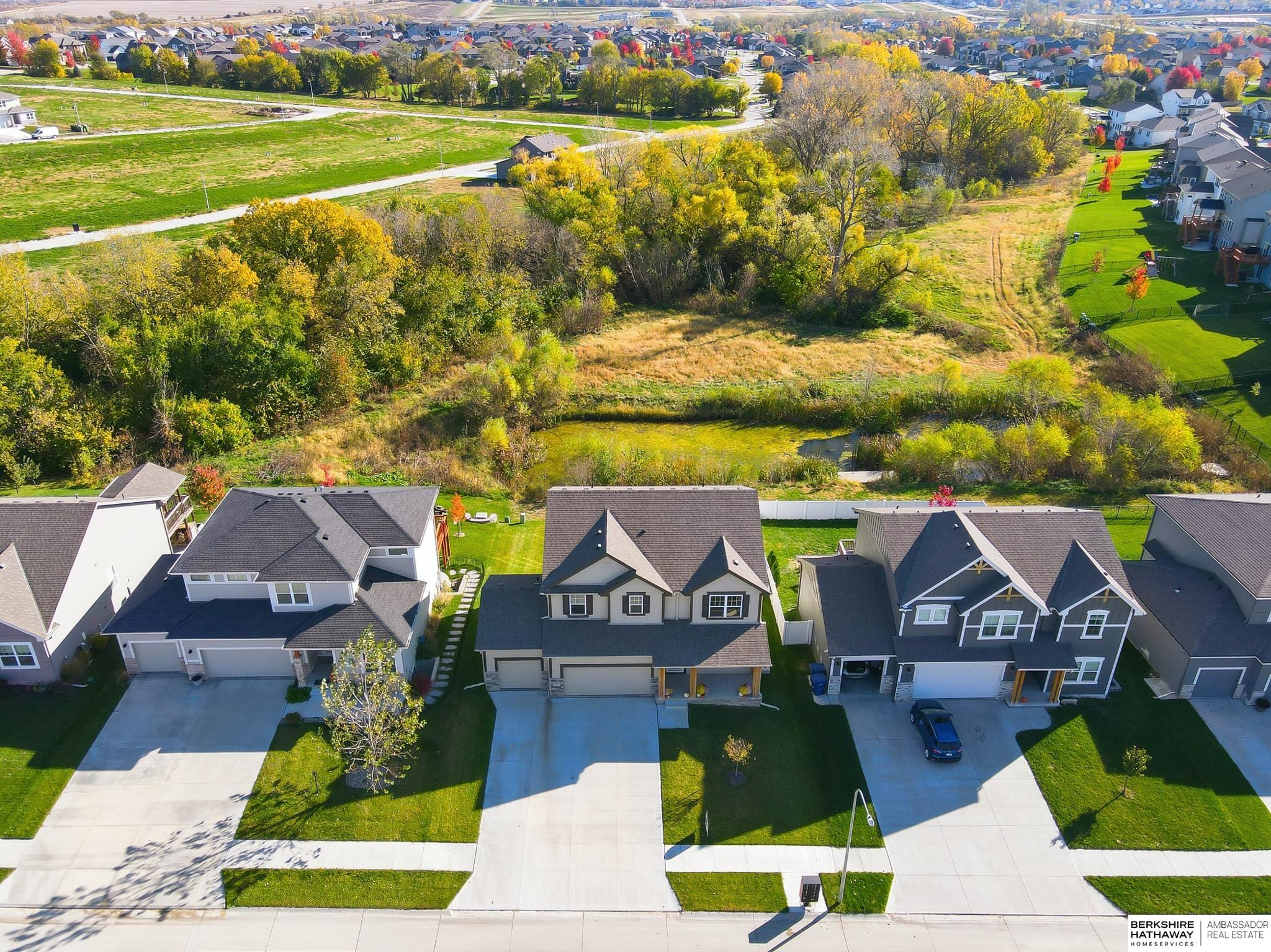 Bennington, Nebraska 68007, United States, 4 Bedrooms Bedrooms, ,2 BathroomsBathrooms,Residential,Active,237468