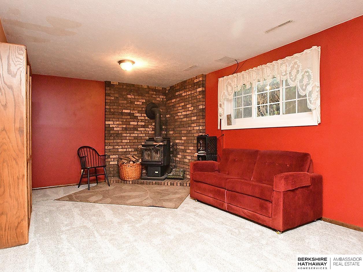 Omaha, Nebraska 68137, United States, 3 Bedrooms Bedrooms, ,2 BathroomsBathrooms,Residential,Active,252130