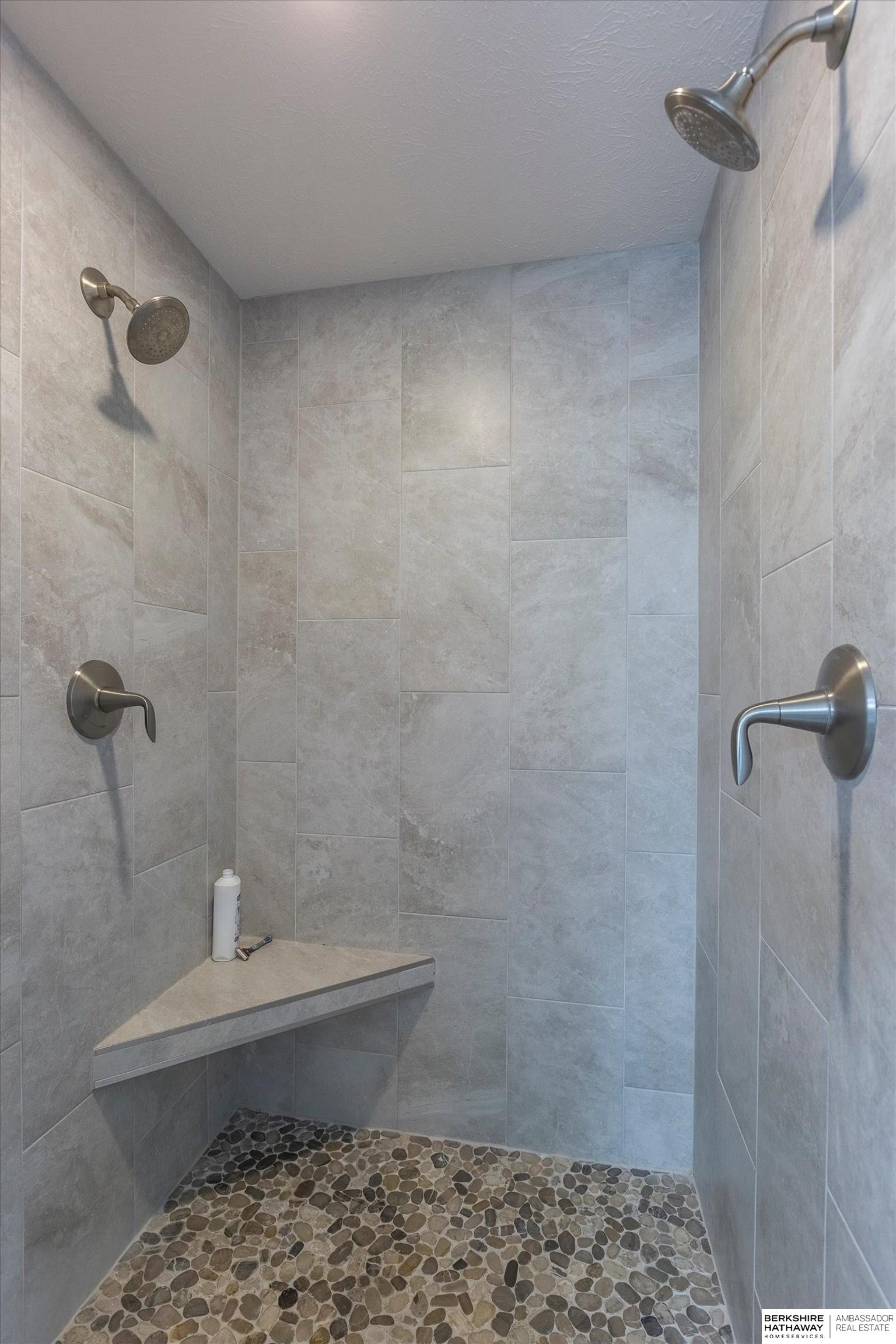 Elkhorn, Nebraska 68022, United States, 5 Bedrooms Bedrooms, ,4 BathroomsBathrooms,Residential,Active,171495